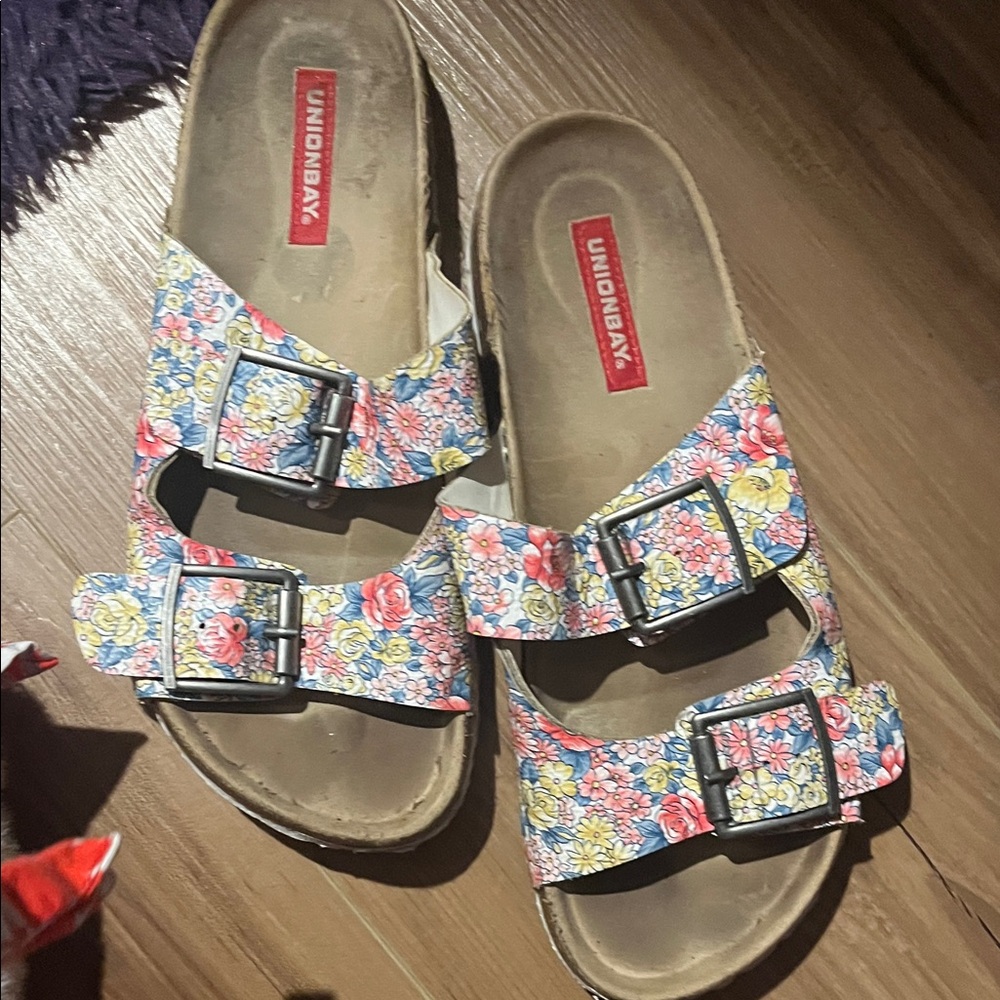 UNIONBAY Floral Buckle Sandals - Multicolor, slides comfort adjustable buckles